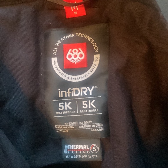 686 in fifty 5k waterproof & breathable - Picture 3 of 4